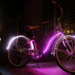 Kami membuat lampu latar untuk basikal daripada jalur LED Pencahayaan bingkai basikal buat sendiri dengan jalur LED