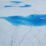 Para saintis menerangkan pencairan anomali glasier Greenland