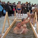 How to plunge into an ice hole for baptism What to say at baptism when swimming